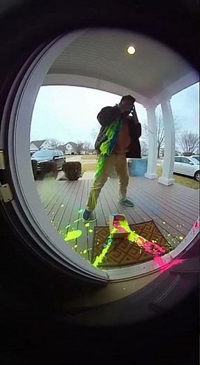 Thief Gets Inked in Hilarious Package Prank