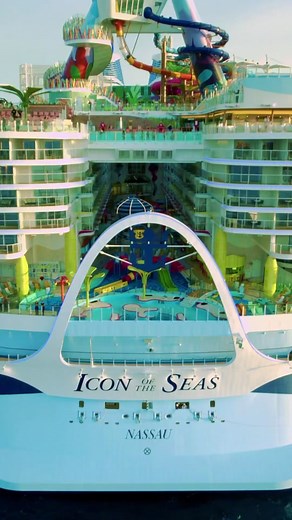 Welcome to the era of icons. Together with Inter Miami CF, our Crown and Anchor is right where it belongs — front and center on every jersey all season long 💪 #IconoftheSeas #RoyalCaribbean