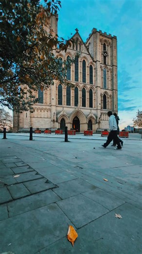 5.3K views · 114 reactions | A timelapse video ⏩ outside Ripon Cathedral ⛪ beautiful sky this late afternoon  Enjoy and thanks for watching as always #adventureswithKen | Ripon City Ken | Facebook