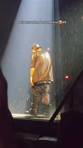 Two AMAZING TIghts with Jelly Roll in the booksless | Jelly Roll Fan Club