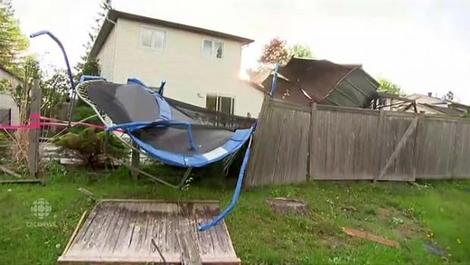 Tornado hits Ottawa-Gatineau