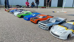 17K views · 561 reactions | MNRCDR, Cash  race, Rc no prep drag racing | RC Car Guy | Facebook