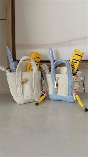 Ana Messina Egger | Mini tote teacher gift bag 😍😍😍😍 Target is killin’ it with these back-to-school teacher gifts. Drop TEACHER and I’ll send you Everything you... | Instagram