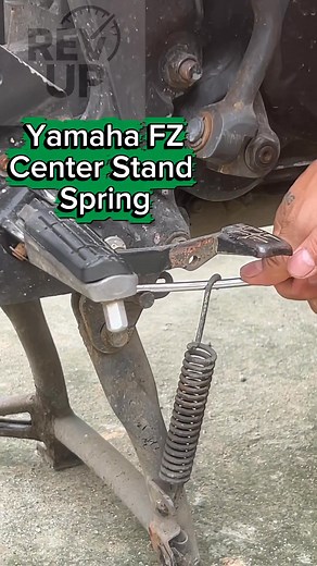 9.5K views · 28 shares | Replacing the spring in a breeze. Put the bike on center stand, hook the spring, slide the upper part using a screwdriver and it’s good. #motorcycle #DIY #automotive #fypシ゚viralシfypシ゚viralシalシ #followersreels #fypシ #fy # | REV UP | Facebook