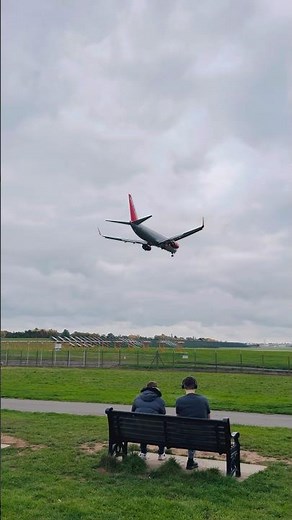 Jet 2 Passenger Plane Smooth Landing | Amazing Airshow Landing Clip