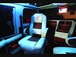 Chevy Van 20 - Custom Car