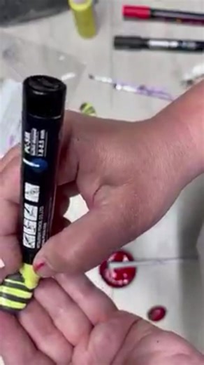 6K views · 177 reactions | Let’s make a super cute bug inspired connect four game! I love me some bees and ladybugs…this wee little game just makes me smile! And it’s fun to play!! | Blessings Craft Therapy | Facebook