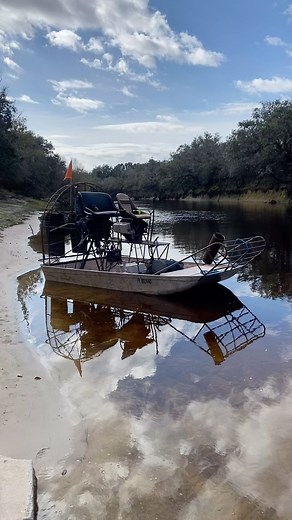 66 reactions | Wow the Peace river is so beautiful! It’s not just the fossils we love. We love the wildlife and scenery too | Fossil Junkies | Facebook