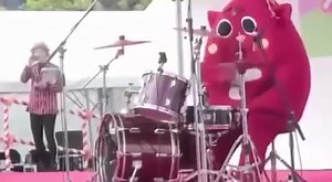 235K views · 10K reactions | Bikkurishita ! LOL Japanese Anime Mascot breaks out a wild solo in the middle of a childrens song 藍藍 | Japan Daily | Facebook