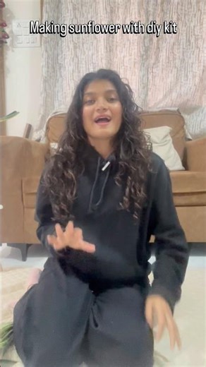 I tried the trending DIY sunflower kit and it was surprisingly calming. #DIYFlowerMaking#CraftAtHome