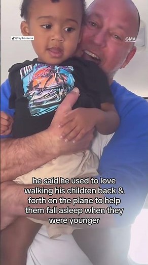 Man steps in to help mom traveling with toddler for 1st time