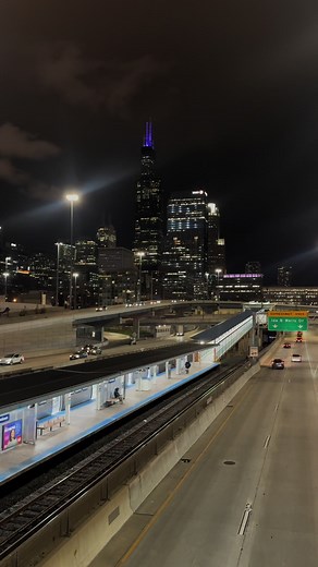 Aesthetic Night Views of Chicago City