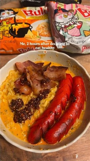 Spicy 🥵 Buldak Noodles 🍥🍜 | Cheesy Korean Ramen Recipe #buldakramen #ramenrecipe #koreanramen