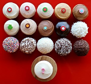 Enroll in Sprinkles Perks to Receive a Free Cupcake and Earn Rewards Points | Chip and Company