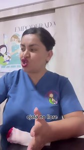 Qué significa el reflejo de Moro? El reflejo de moro es un reflejo normal de un bebé cuando es asustado o que siente como que si se estuviera cayendo. El bebé luce "sobresaltado" y sus brazos se extienden hacia adelante de lado con las palmas hacia arriba y los pulgares flexionados. | Lactancia materna exclusiva