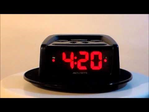 AcuRite 13019 Big & Loud Electric Intelli time Alarm Clock