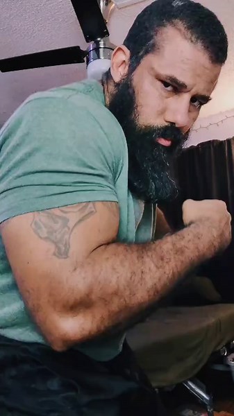 Samson Muscle God: The Life of a Bodybuilder