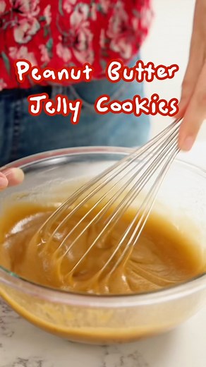 Here’s how to make my yummy PBJ cookies! 🍪 Comment recipe for link! #cookies #peanutbutterandjelly #pbj #sweet #baking #bakingrecipes #homemade #baker #recipe #easyrecipes #summerbaking #bakingtips | Bigger Bolder Baking