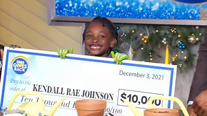 Cutest farmer ever?! Kendall Rae Johnson, 6, is Georgia’s youngest certified farmer and on a mission to help her community grow. Honey Bunches of Oats were thrilled to support Kendall and surprised her with $10K for future farming endeavors! #GMAGivesBack https://gma.abc/31qKffl | Good Morning America