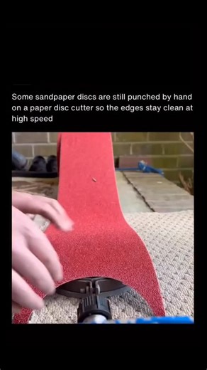 Unfolded Physics on Instagram: "Sandpaper discs may look like a fully modern product, but many are still made using manual cutting methods. In this process, the cutting edge is mounted beneath the abrasive paper, which is laid flat over the cutter before force is applied from above. As pressure is applied, the disc is sheared cleanly against the upward facing cutting edge. This produces a smooth, uniform perimeter that resists fraying and tearing when the disc spins at high speed, where stress a