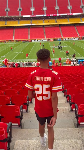 2.3K views · 13 reactions | Chris Robinson on Reels | Facebook