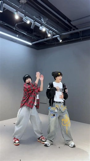 spring dance #dance #ytshorts #shorts