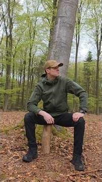 All techniques for pooping in the woods in this video #survival #bushcraft #outdoor