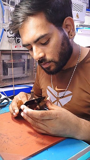 Display punching 🤨....... . . . . Shop address - Shop name - mobile complete solution ( MCS ) Shop number 5, 6, 7, or 8, near by network plaza, Gali no - 18, Hira plaza, Karol Bagh, Gaffar Market, New Delhi, (110005) Mob. 919319167665 Courier address - Vicky Kumar Mob. 9319167665 B - 671 near by Kunal store ( block - B) budh nagar, inderpuri, j.j. colony, new Delhi, 110012 | Spare Repairr