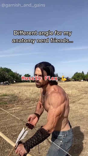 Flex show like no other 💪 #muscle #fitness #bodybuilding #gym