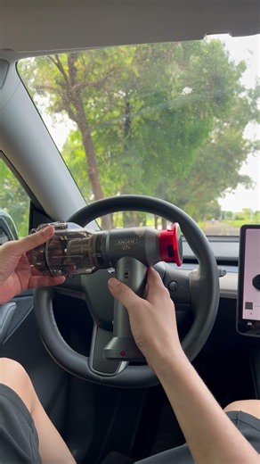Big Dust Cup Car Vacuum Test | Snack Crumbs Gone in Seconds