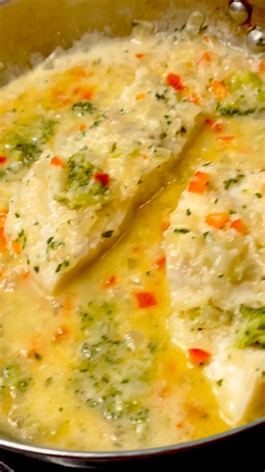 Melinda Keen on Instagram: "COCONUT POACHED COD Delicate, flaky cod in a slightly sweet coconut flavor rich sauce that’s simple and quick. Coconut milk serves as the base of the poaching liquid and adds a lightly sweet and nutty flavor to the recipe. I’ve compared various cans of coconut milk in order to find one that does not contain any gums or additives and haven’t found any. I now make my own which is really quite simple. I’ve included the recipe below. COCONUT POACHED COD Recipe: 4 tablespo