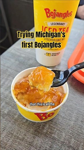Trying Bojangles for the first time in Michigan
