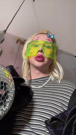 Oli London on TikTok