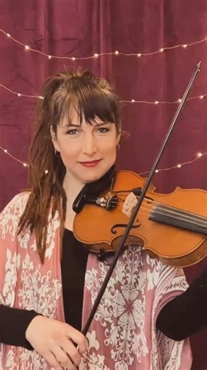 Grandmother’s Wedding Polska 👵 And now we go to Sweden! This is a rare but wonderful Polska I learned from Ellika Frisell. It’s crossed tuned and quirky and super fun to play! Day 64 of 111 Days of FiddleUP 🎻 SUBSCRIBE and watch FULL VIDEO www.youtube.com/c/emeraldrae Looking for Sheet Music, Zoom Workshops, 1:1 Lessons? 🔸 Become A Member 🔸 Book A Lesson 🔸 Send A Tip at www.emeraldrae.com LINKS IN BIO ⬆️ #fiddle #fiddler #folk #folkmusic #lessons #freelessons #tutorials #onlinecourses #celt