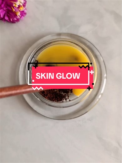 How to Make a Coffee Mask for Brightened Skin