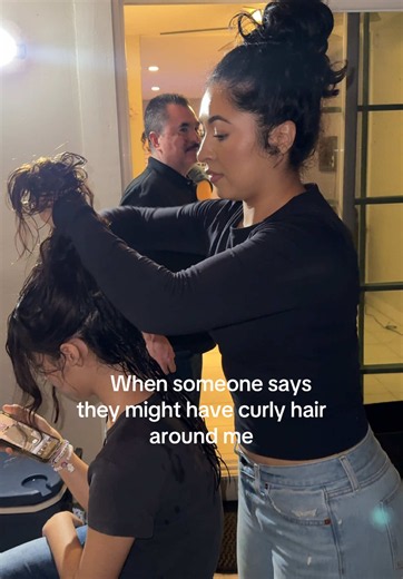 Me unlocking my prima’s hair pattern at the family function 💀 #fyp | unlocking curl pattern