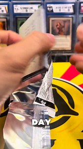 Day 240 of 365! Let’s go back to Magic: The Gathering Universes Beyond Final Fantasy Set and let’s see if we can pull that full art Buster Sword! | Sun City Magic