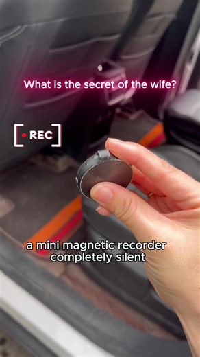 Voice-Activated Recorder: Effortless Audio Capture