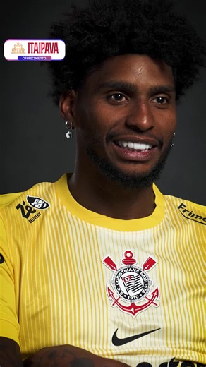 MAIS UM LOUCO DO BANDO! 🦅 Hugo Souza falou sobre a importância do Corinthians na sua vida e o quanto se identificou com a Fiel torcida! 🥰 🚨 E o paredão do Timão pode brilhar no domingo (22)! Portuguesa x Corinthians é às 20h30, ao vivo na Record, CazéTV e HBO Max. Vale a classificação pra semifinal do #PaulistãoCasasBahia! #Corinthians #HugoSouza #Itaipava | Federação Paulista de Futebol - FPF