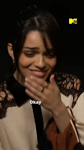 18K views · 97 reactions | Blessing your day with Tom Blyth recreating *that* iconic rose scene in The Hunger Games: The Ballad of Songbirds & Snakes  #TomBlyth #RachelZegler #TheHungerGames #TBOSAS #theballadofsongbirdsandsnakes #HungerGames #MTVMovies | MTV UK | Facebook