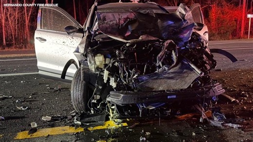 3 people hospitalized after Valentine’s Day crash in rural Hernando County