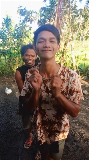 Patoo patoo dance 🤣🤣🤣#funnyvideos #goodvibes #sayawpamore #TeamPerformance #positivity #hilightseveryonefollowers #forintertainmentpurposesonly | Noli Comedian TV