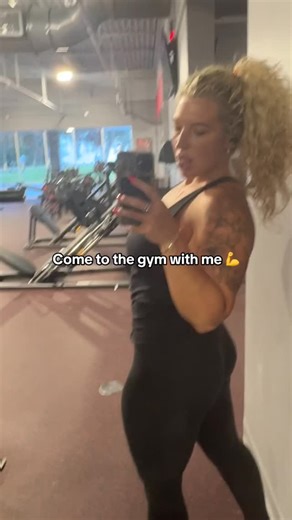 Westleigh marie on Instagram: "Don't come for my form IG .... we gotta accommodate for the knee 🫣🤭 #fyp #gym #gymmotivation #weekend #instagood #fitness #squats #hipthrust #exploremore #gymreels #gymgirls"