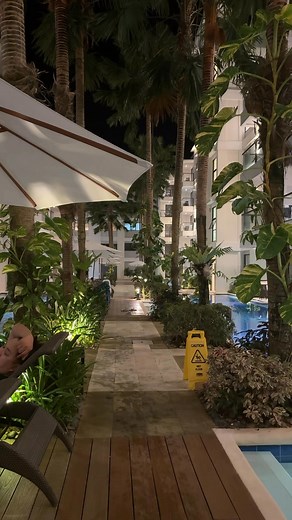 Ganda gandahan 😂 | Roxanne Ong Ramos