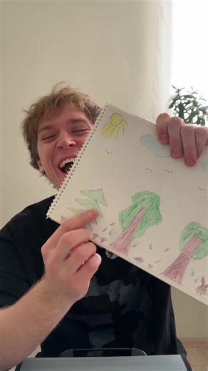 LAUGHING AT MY CHILDHOOD DRAWINGS?! 🤯 this is CRINGE 😱 found my OLD SCHOOL NOTEBOOKS with FAILING GRADES 😳