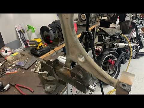Pete’s Quick Fix: VW Lower Control Arm Bushes: