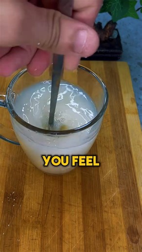 🔥 Feeling that burning sensation when you pee? Try this simple natural home remedy using lemon and water 🍋💧 for quick relief and comfort! ✅ 100% natural ✅ Easy to make at home ✅ Helps support urinary health naturally #Recipe #remedy #uti #urinaryhealth #naturalhealing #holistichealth #naturalremedy | Health Tips 3.7