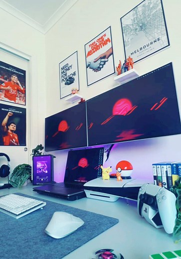 Had to let my mac rest for some time because XCode was making it burn up and LAG! 😭 Need a new mac! #nepaleseinmelbourne #nepaleseinsydney #fyp #tech #coding #gaming #gamingsetup #desksetup #pcsetup #workfromhome #macsetup #internationalstudent #xcode