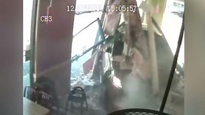 SUV slams into diners at Popeyes