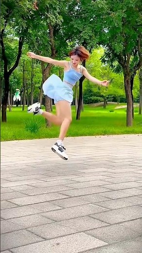 Jianzi Traditional Chinese Game